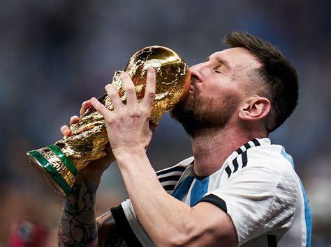 messi photo world cup