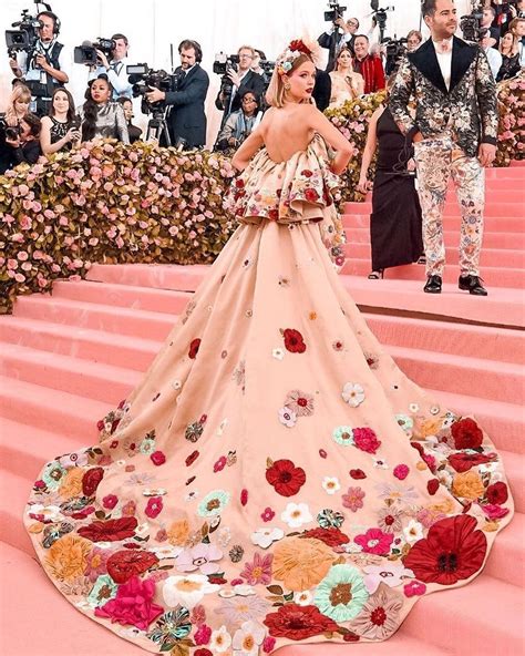 met gala 2019 theme and fashion trends