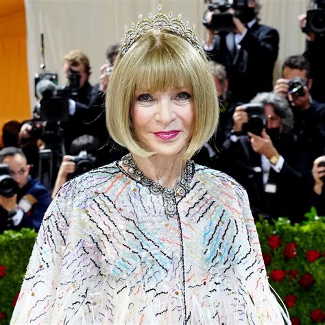 met gala anna wintour co-chairs