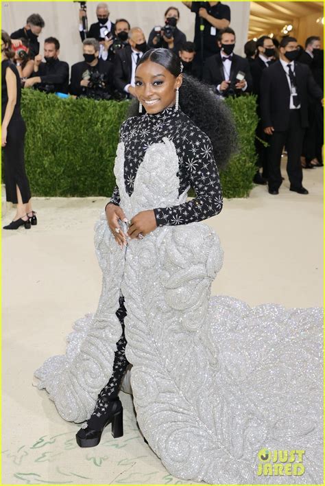 met gala simone biles