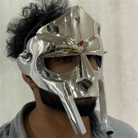 metal mf doom mask