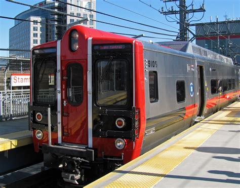 metro north train pictures