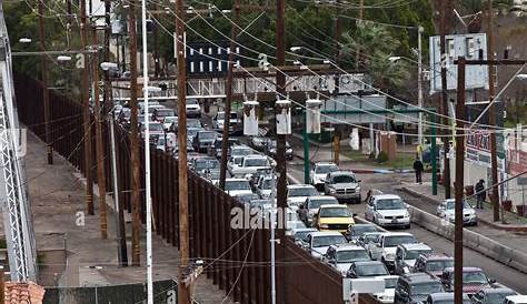 U.S. closes busiest Mexico border crossing for several hours to install