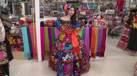 Mexico, Mexico City, Alta Vista Shopping Center, clothing store Stock