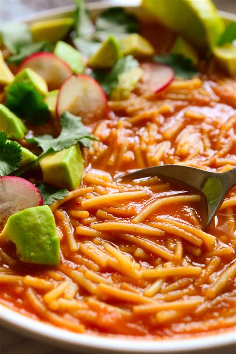 mexican fideo with vegetables