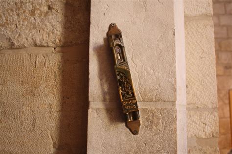Mezuzah Purpose