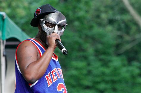 mf doom death