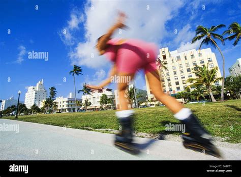miami beach rollerblading experience