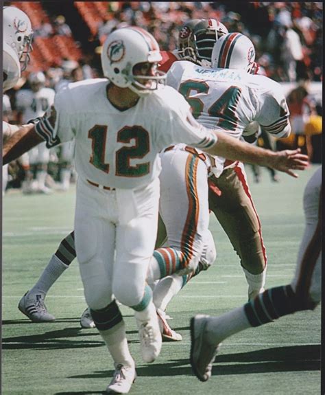 miami dolphins roster 1977