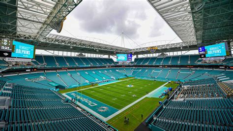 miami dolphins stadium hotels nearby