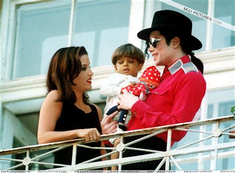 michael jackson and lisa marie presley child