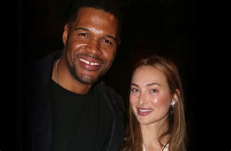 michael strahan net worth girl