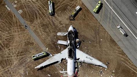 michigan plane crash news