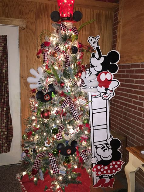 Pin de Johanna Nieves en Mickey Mouse Christmas Tree) Navidad de