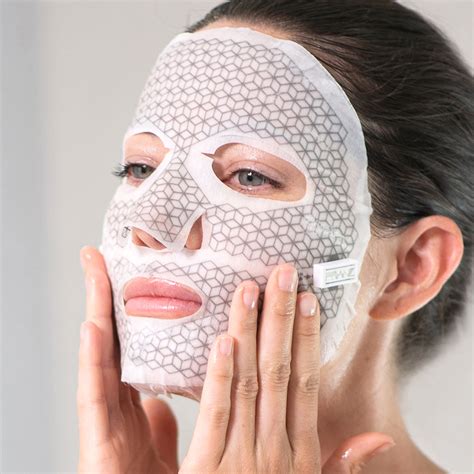 Microcurrent Facial Mask