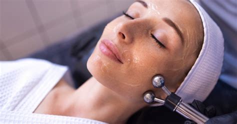 Microcurrent Facial Nashville