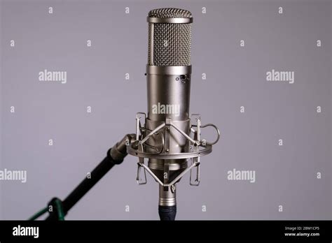 Microphone A Diaphragm