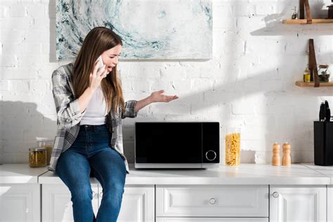 Whirlpool® Microwave How to Troubleshoot Humming, Thumping or