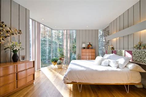 10 Master Bedrooms in MidCentury Modern Style Master