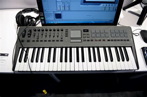 Midi Keyboard To Audio Interface