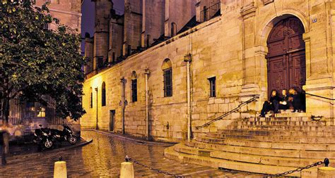 Reviews Midnight In Paris Steps Viral