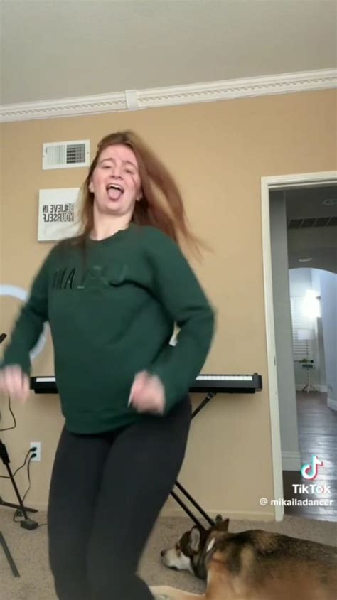 Mikaladancer Performance Art Review