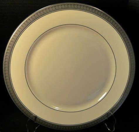 mikasa palatial platinum dinner plate