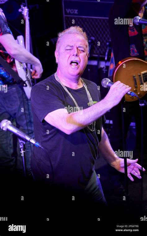 New Mike Bennett The Blockheads Latest