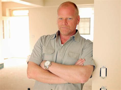 mike holmes being sued