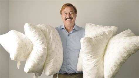 mike lindell my pillow pictures