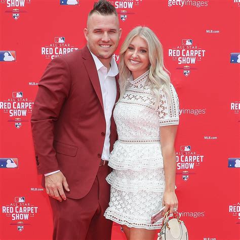 mike trout girlfriend baby