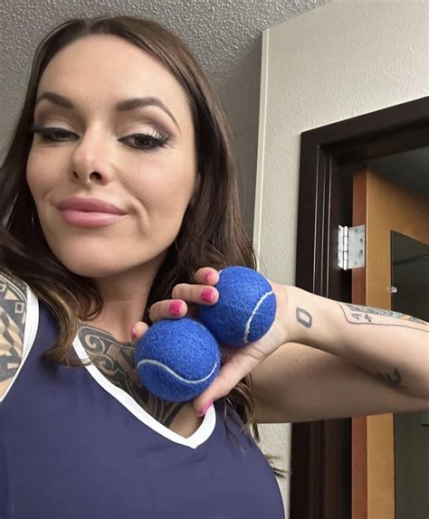 milfs like it big 17