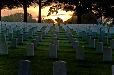 military cemeteries in arkansas