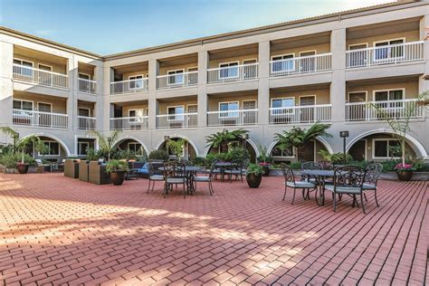 Unveil Luxury Stays in Millbrae: Top Hotels for a Memorable Escape