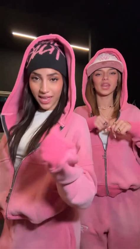 Complete Hoodie Zooe Archive: 2026 Edition