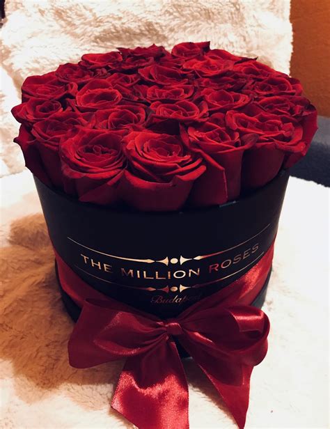 million red roses russian