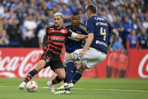 millonarios fc vs flamengo placar