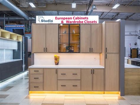 Milzen Kitchen Cabinets