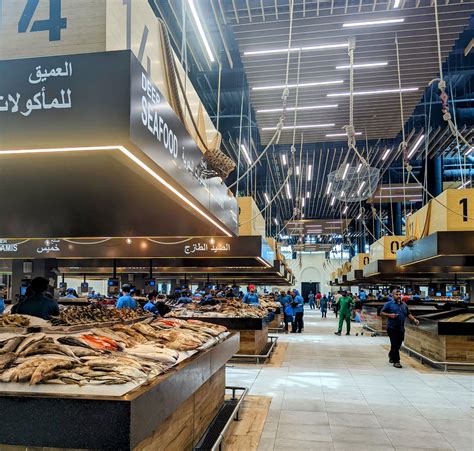 mina zayed fish market abu dhabi