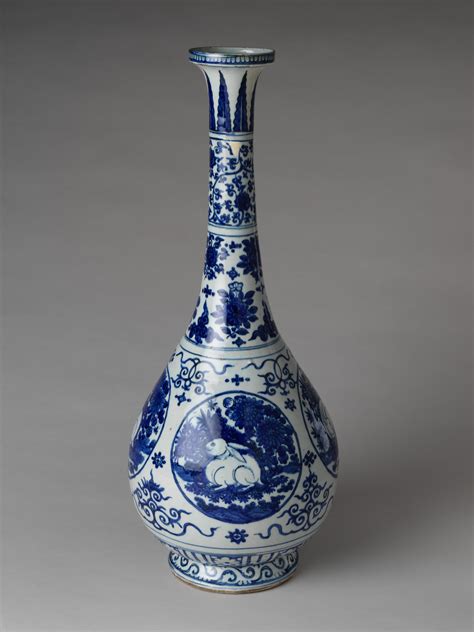 Ming Vase Definition