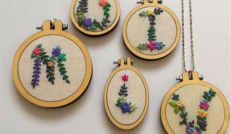Mini Embroidery Hoop Designs Hand Embroidered Necklace With Vintage Lace
