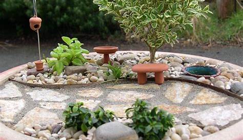 Mini Jardin Japonais En Pot Le Serenite Et Style Exotique Archzine Fr