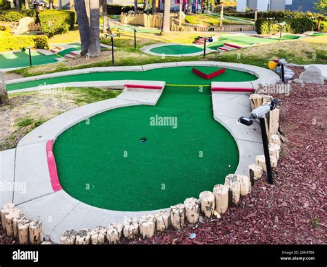 mini golf course challenges