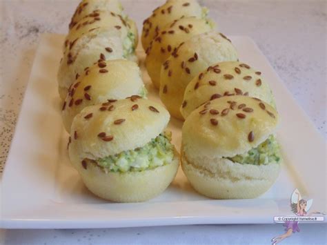 Mini pains burger garnis