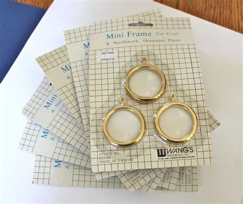 Mini Picture Frames For Crafts
