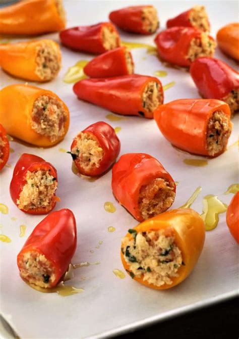 Mini Stuffed Peppers With Bread Crumbs