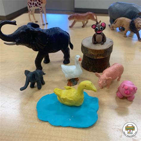 Mini Zoo Using Clay