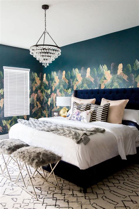 Subtle Patterned Accent Wall