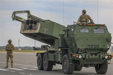 minimum range of himars