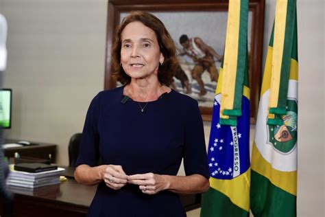 ministra da educação 2023